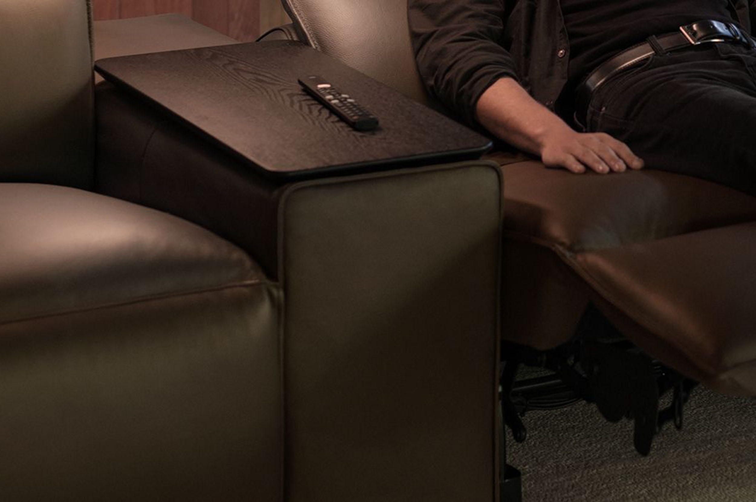 Media Console XW Smart Charge King Living