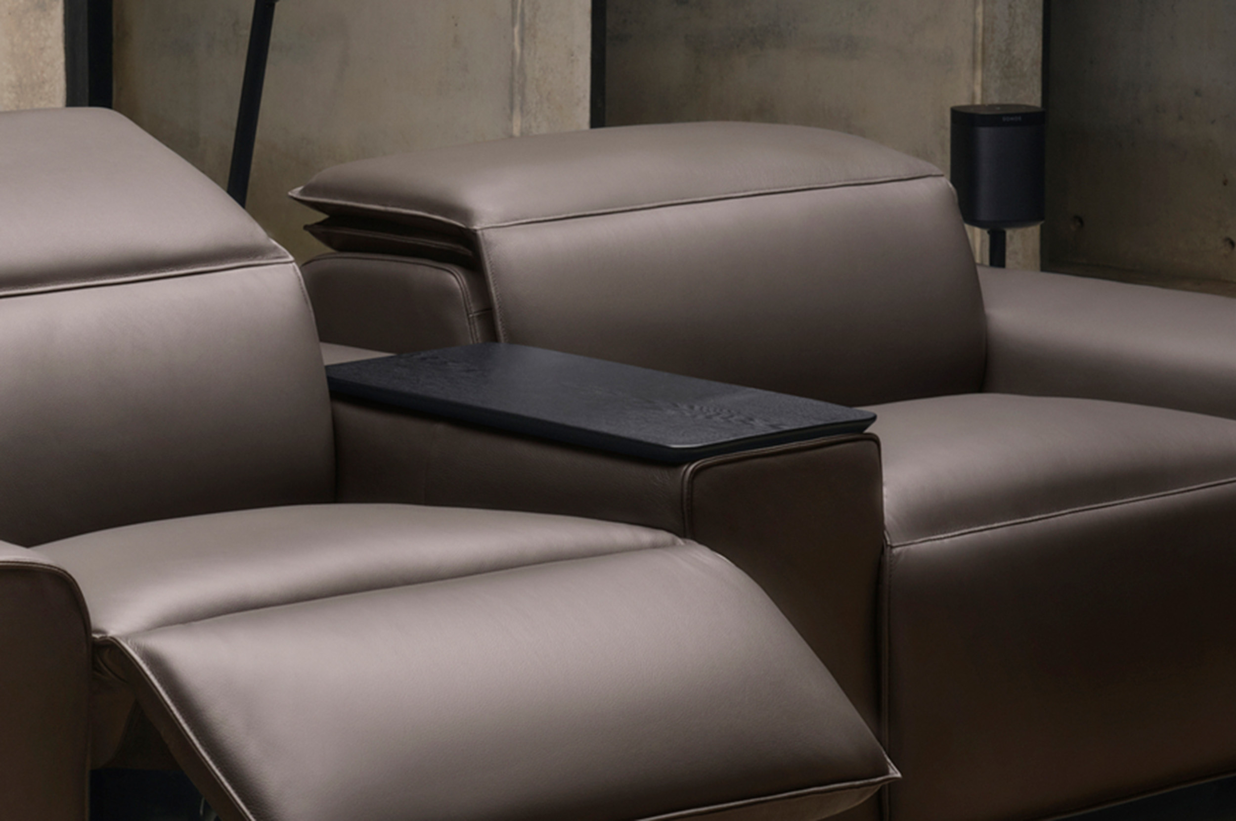 Media Console XW Smart Charge King Living