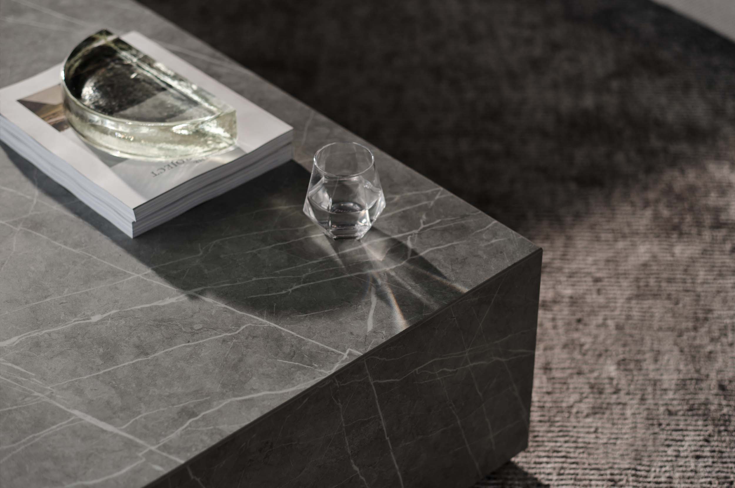 Monument Low King Living