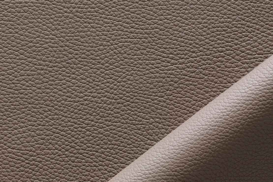 Luxurious Leather King Living